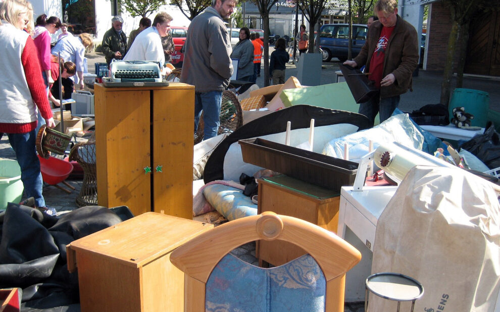 Sperrmüll-Party auf dem Bad Berleburger Marktplatz (Foto: Verein)